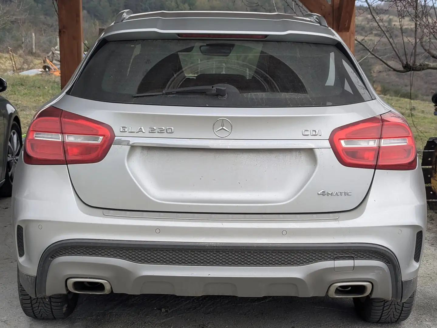 Mercedes-Benz GLA 220 CDI 4 Matic premium Gris - 1