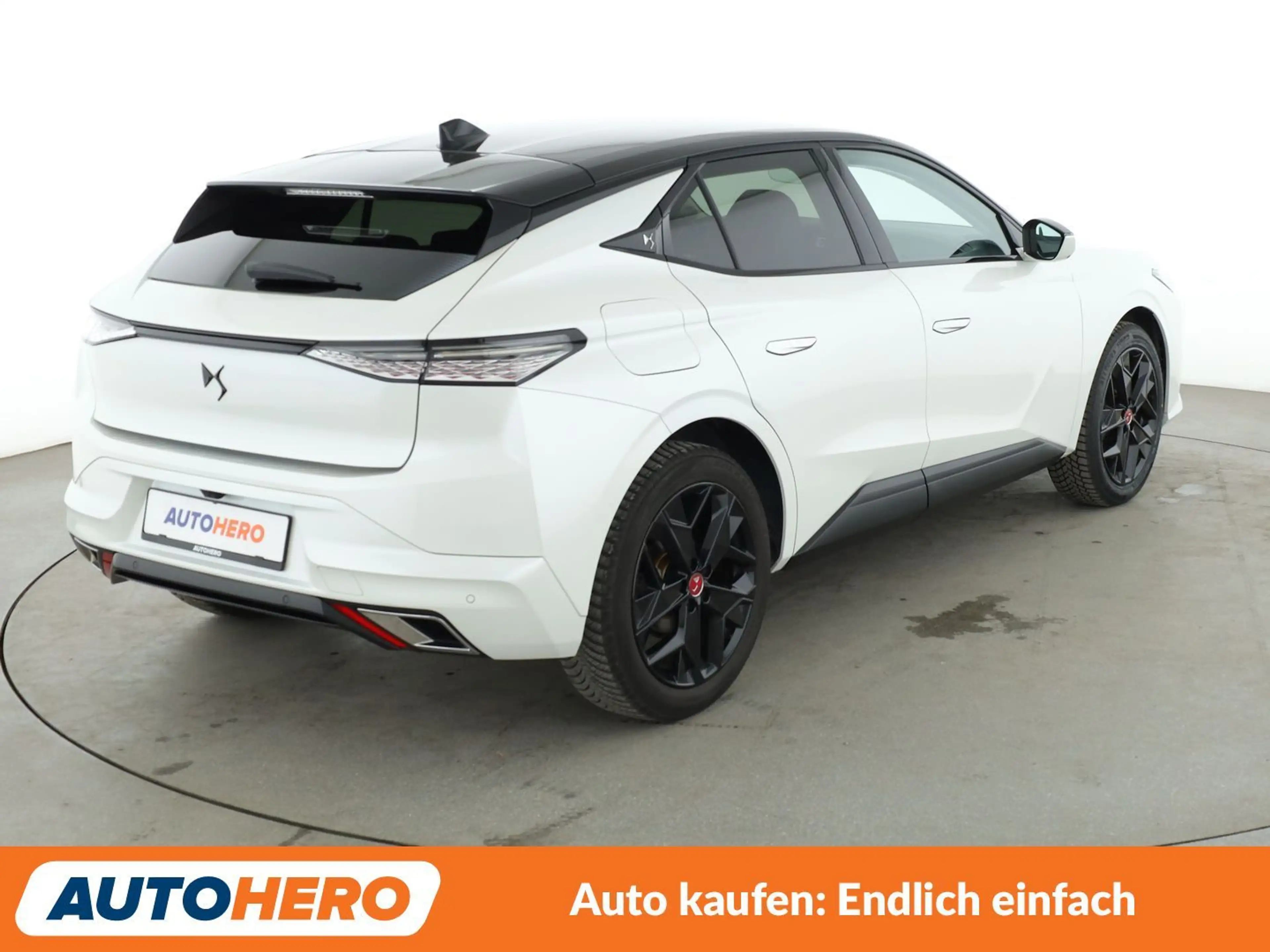 Citroen DS4 1.6 PureTech Performance Line+ Aut.*NAVI*HEAD-UP* — photo 6