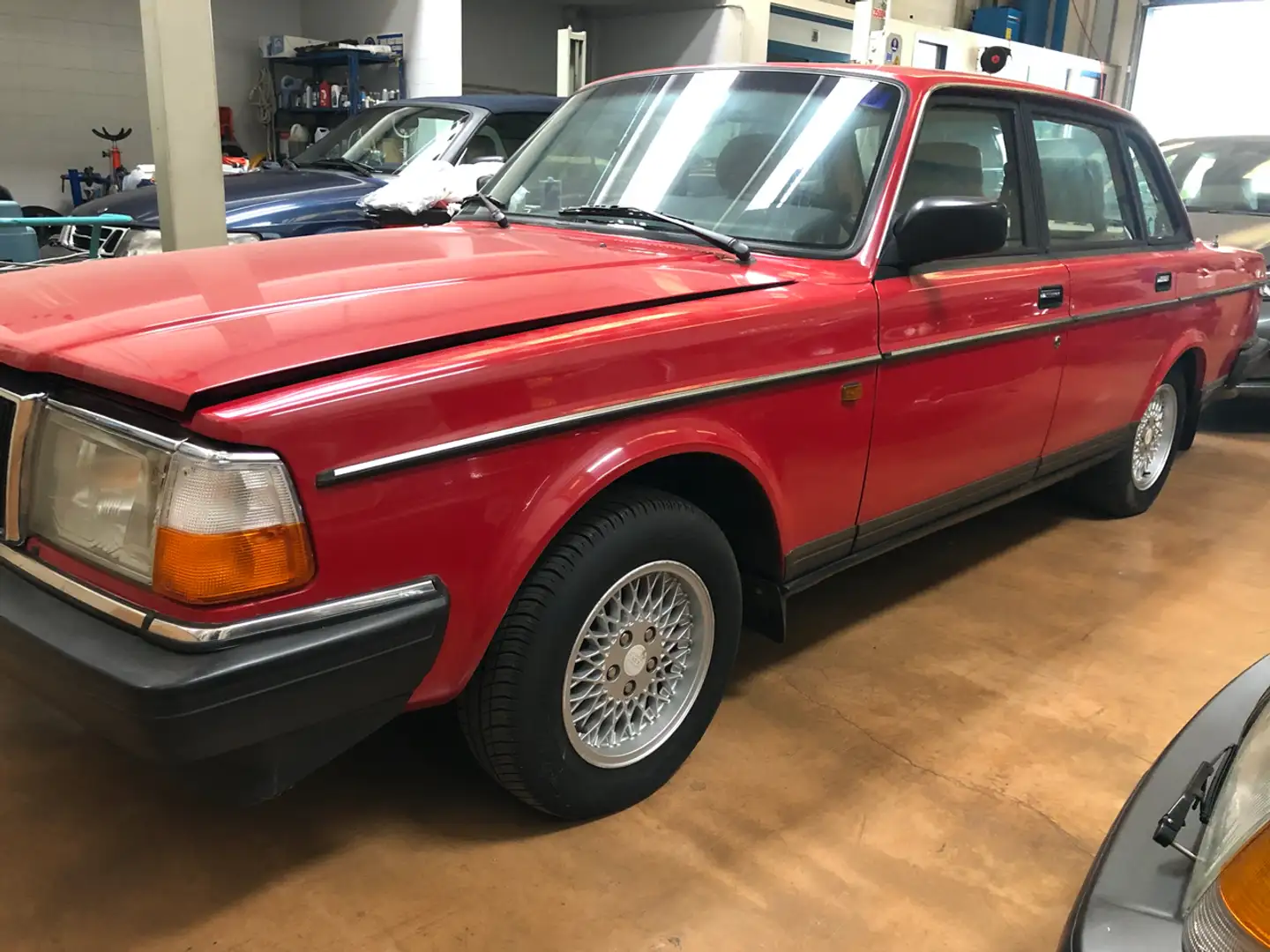 Volvo 240 2.3i cat CLASSIC Rosso - 1