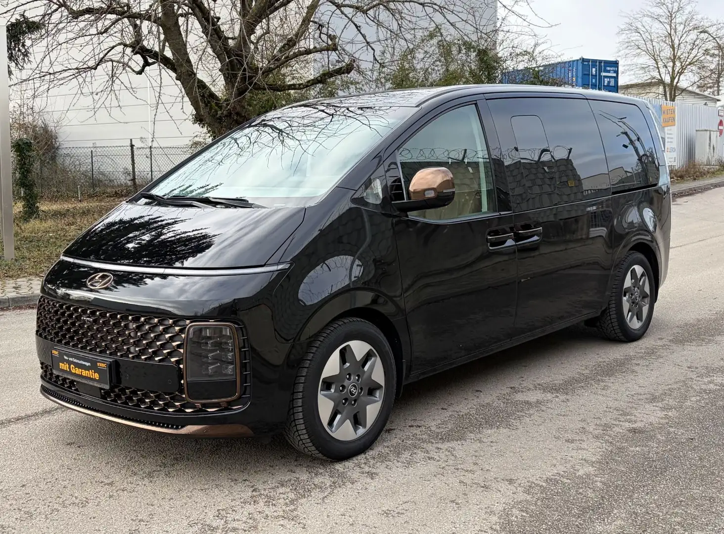 Hyundai STARIA Signature 2WD*Leder*AHK*Kamera* Noir - 1