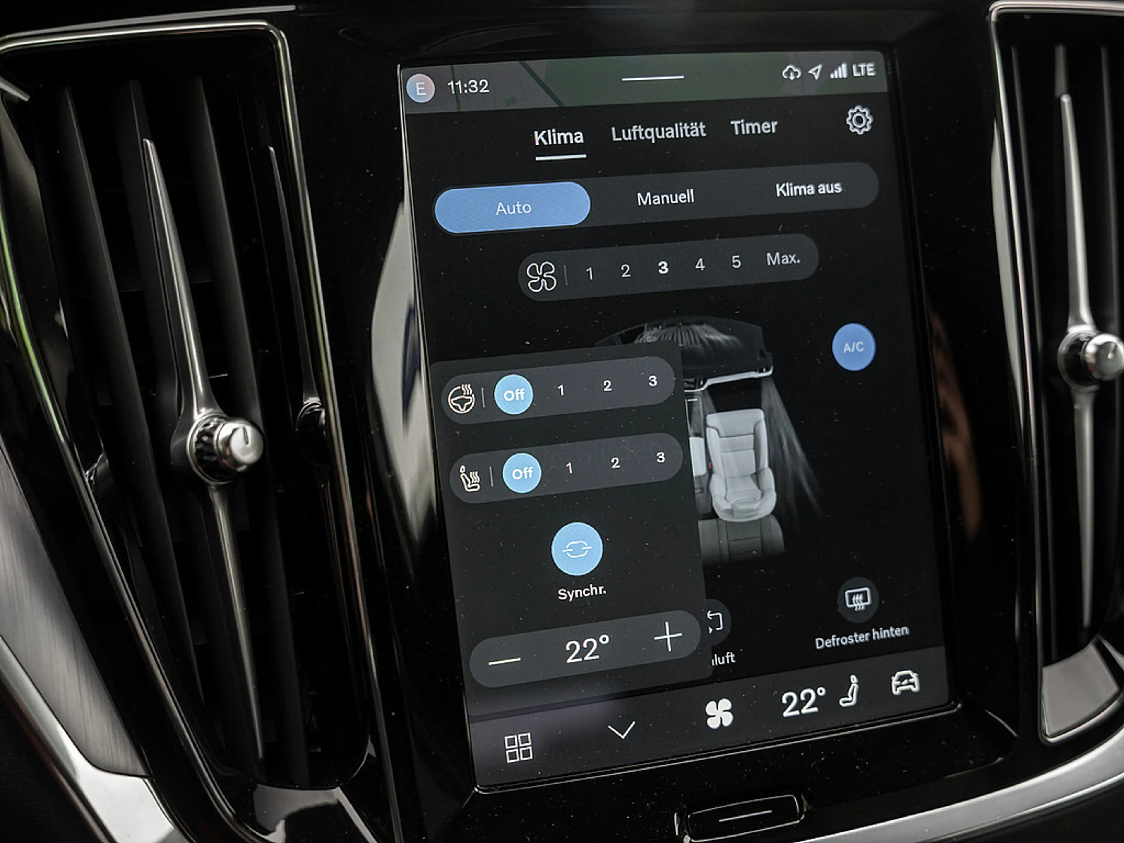 Volvo V60 B3 Core STANDHEIZUNG ACC KAMERA LED — photo 13
