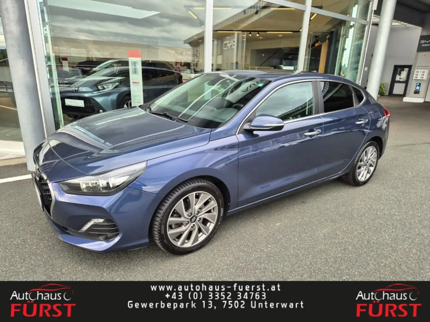 Hyundai i30 Fastback - PD Premium 1,0 T-GDi *8-Fach* Blu/Azzurro - 1
