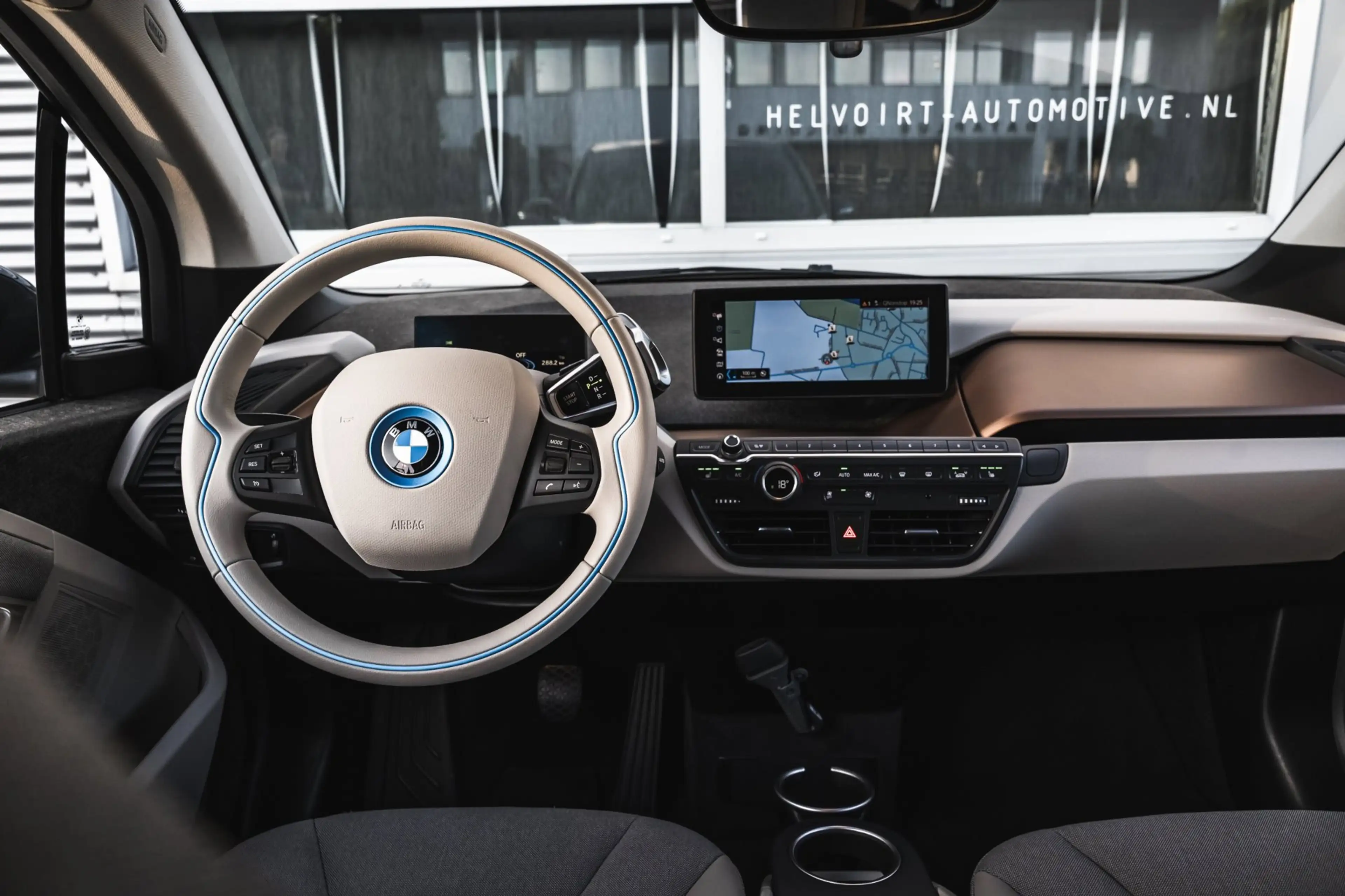BMW i3 Executive Edition 120Ah 42 kWh | CAMERA | W-pomp | — photo 2
