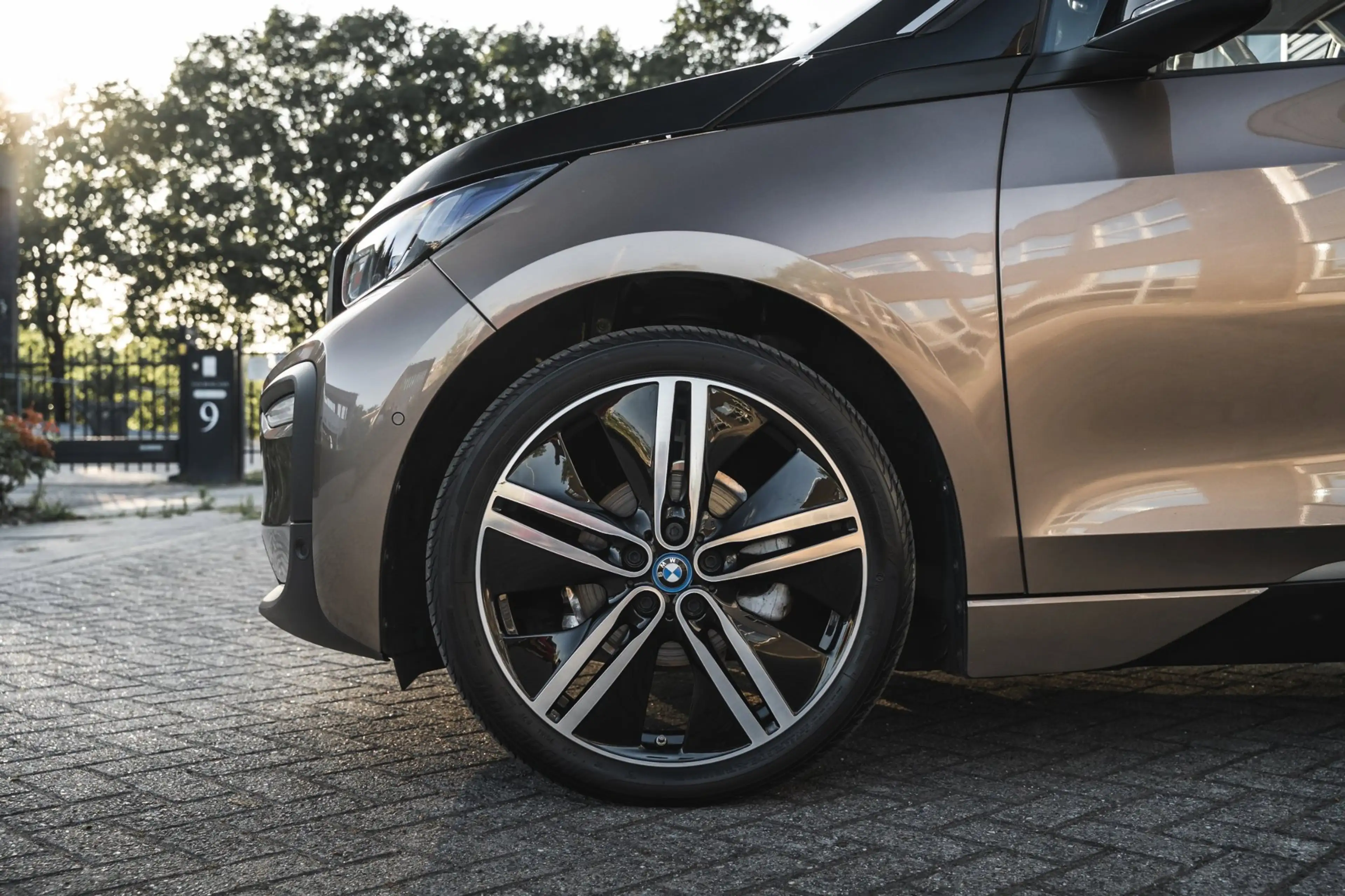 BMW i3 Executive Edition 120Ah 42 kWh | CAMERA | W-pomp | — photo 20