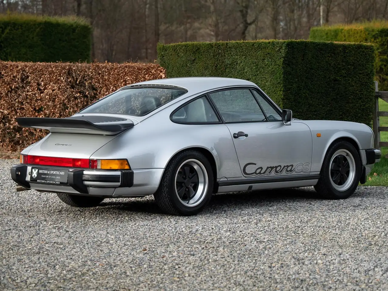 Porsche 911 3.2 Carrera Club Sport - 1 of 340, foto 4