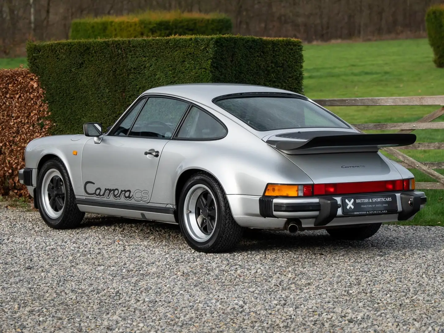 Porsche 911 3.2 Carrera Club Sport - 1 of 340 Silber - 2
