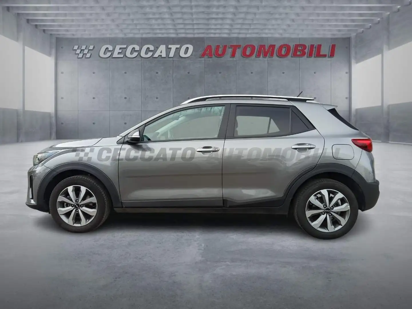 Kia Stonic Stonic 1.2 dpi Style 84cv Grau - 2