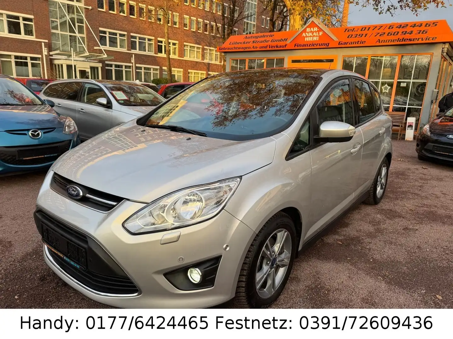 Ford C-Max 1,6TDCi 2.HAND/NAVI/SHZ/PDC/KLIMA/ALU/PANO Silber - 1