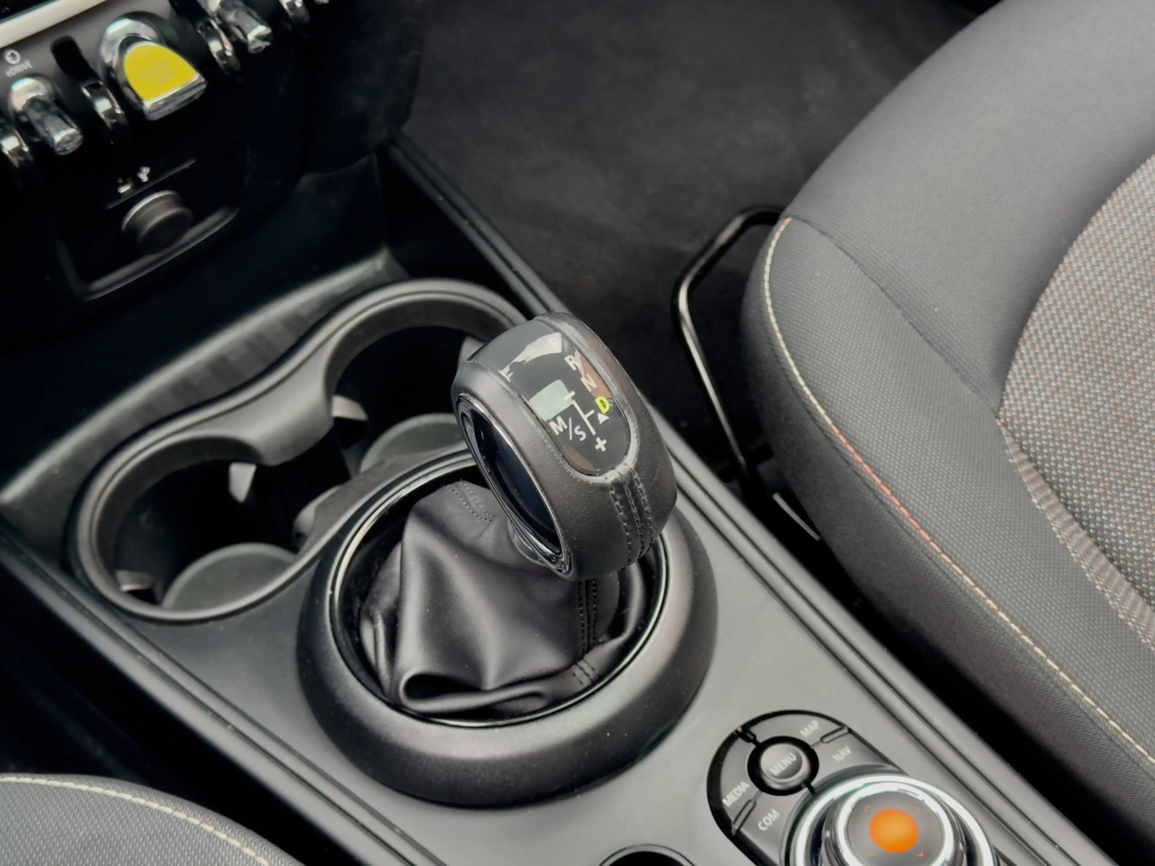 MINI Cooper SE Countryman 1.5 AUT6 ACTIE! BETAAL NU 50% 9950 DE REST IN 2JAA — photo 7
