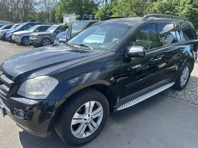 Mercedes-Benz GL 450 4Matic VOLL AUSSTATTUNG 7 PLÄTZE