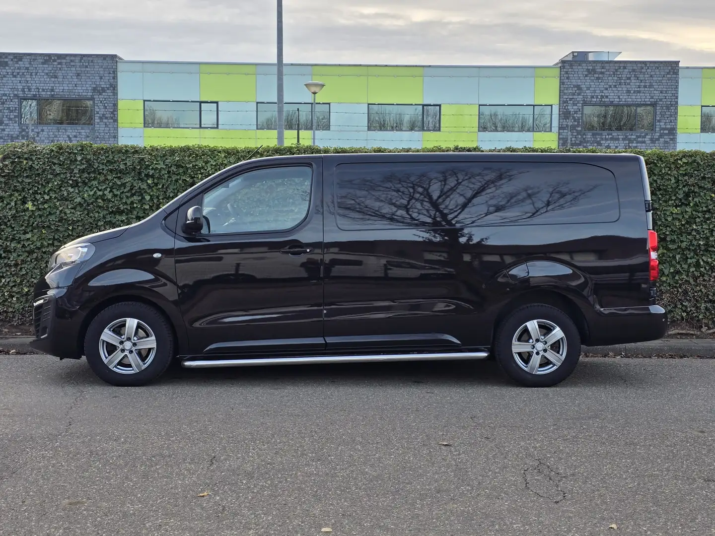 Peugeot Expert 231S 2.0 BlueHDI 120 Premium Pack 3 ZITPLAATSEN SI Zwart - 2