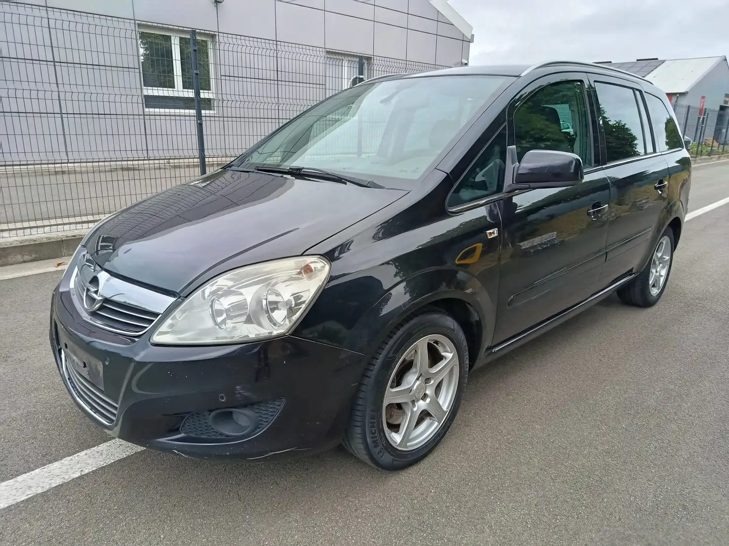 Opel Zafira 1.7 CDTi Cosmo 7pl. Noir - 1