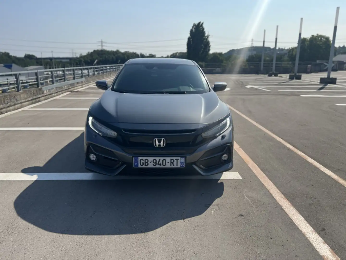 Honda Civic 1.0 I-VTEC 126CH EXECUTIVE CVT 5P 2020 Grijs - 2