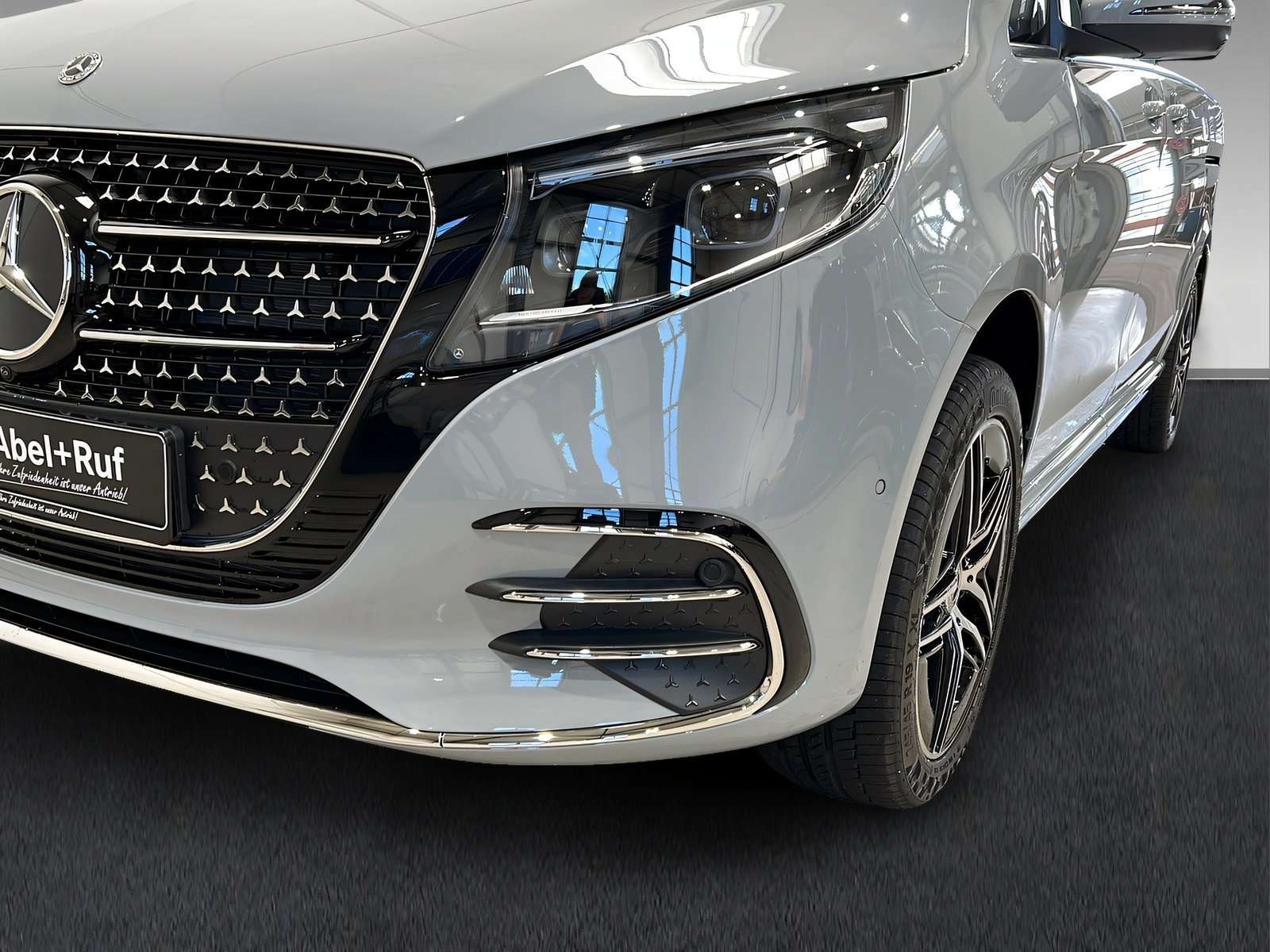 Mercedes-Benz V 300