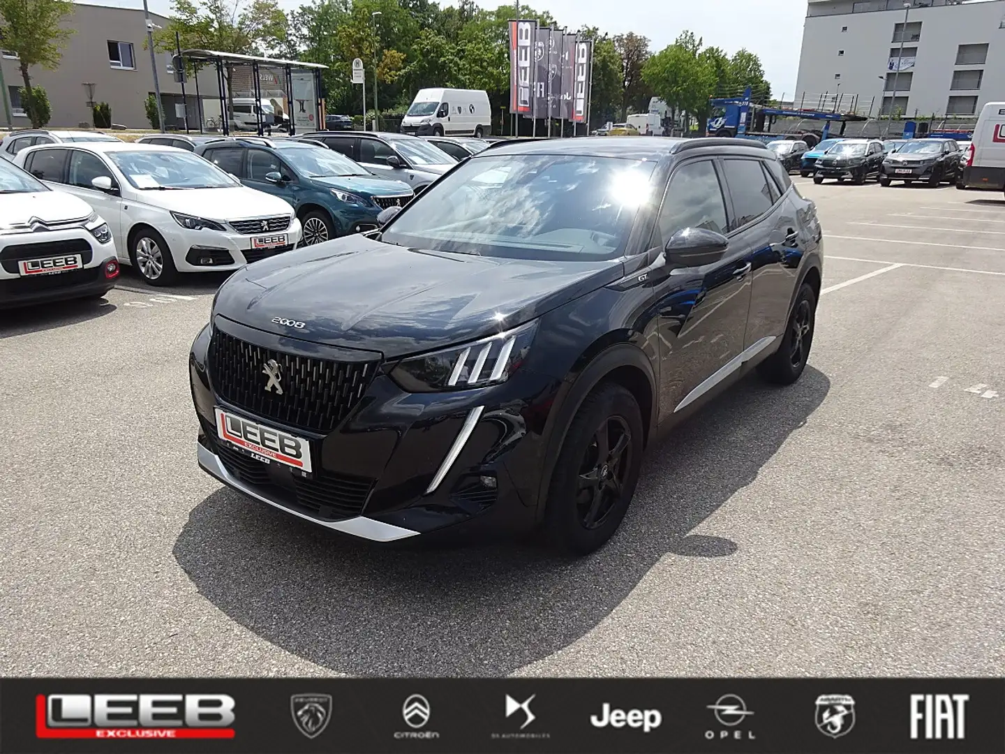 Peugeot 2008 PureTech 130 S&S GT EAT8 Schwarz - 1