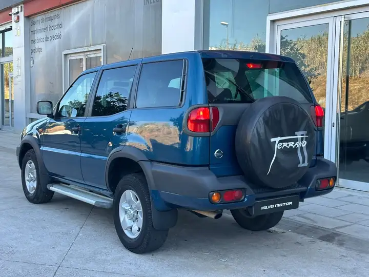 Nissan Terrano 2.7 TDI Sport 5p 2002, foto 6