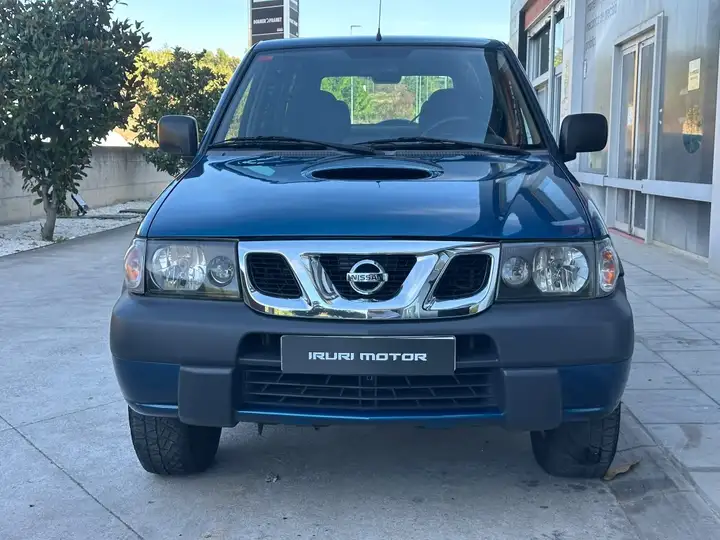 Nissan Terrano 2.7 TDI Sport 5p 2002, foto 3
