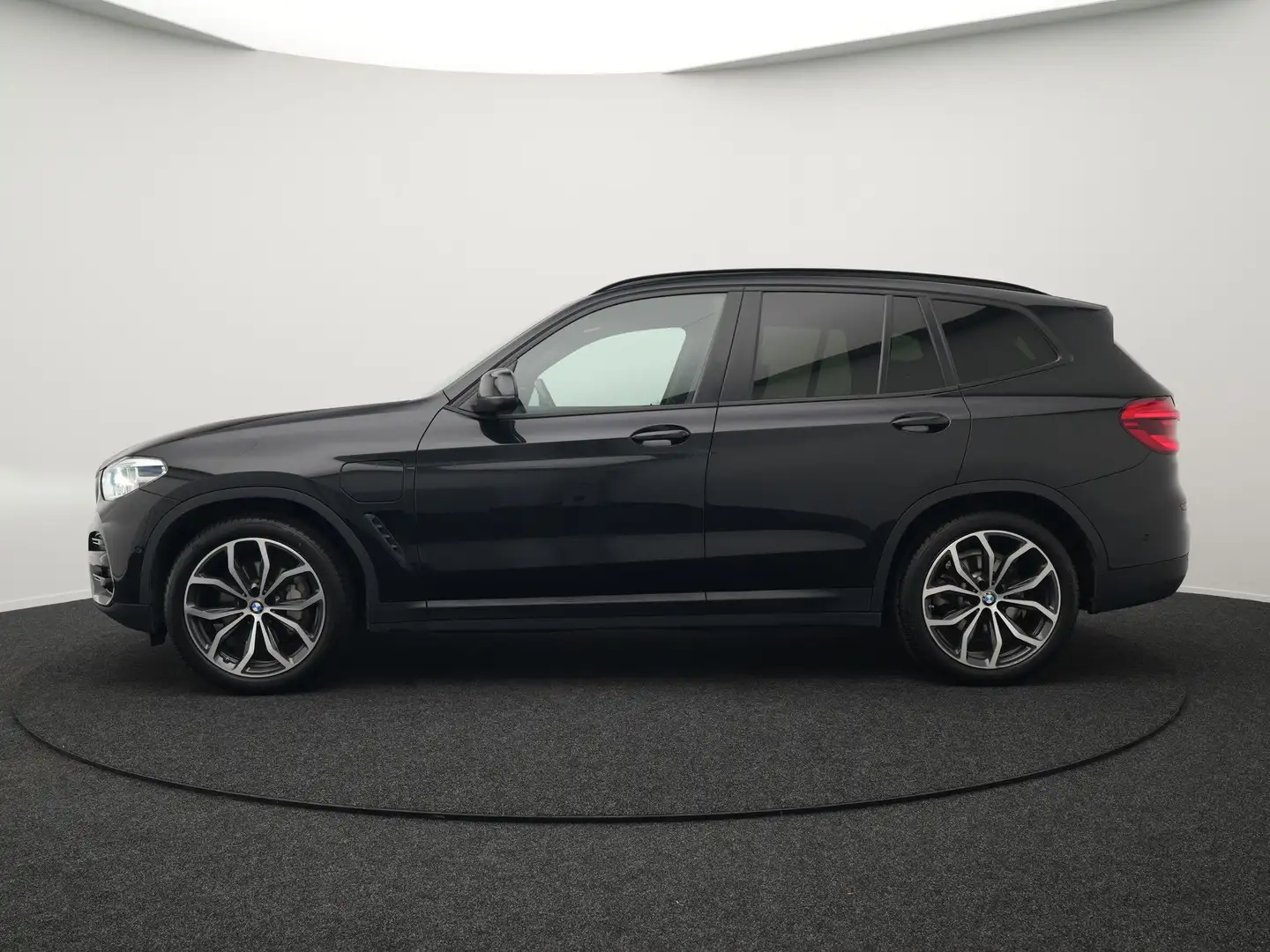 BMW X3 xDrive30e Sportline Plug in Hybrid | PHEV | Trekha Zwart - 2