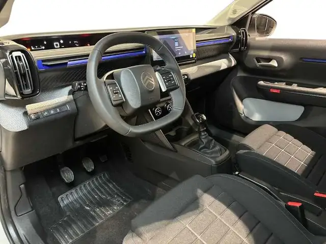 Citroen C3 view 11