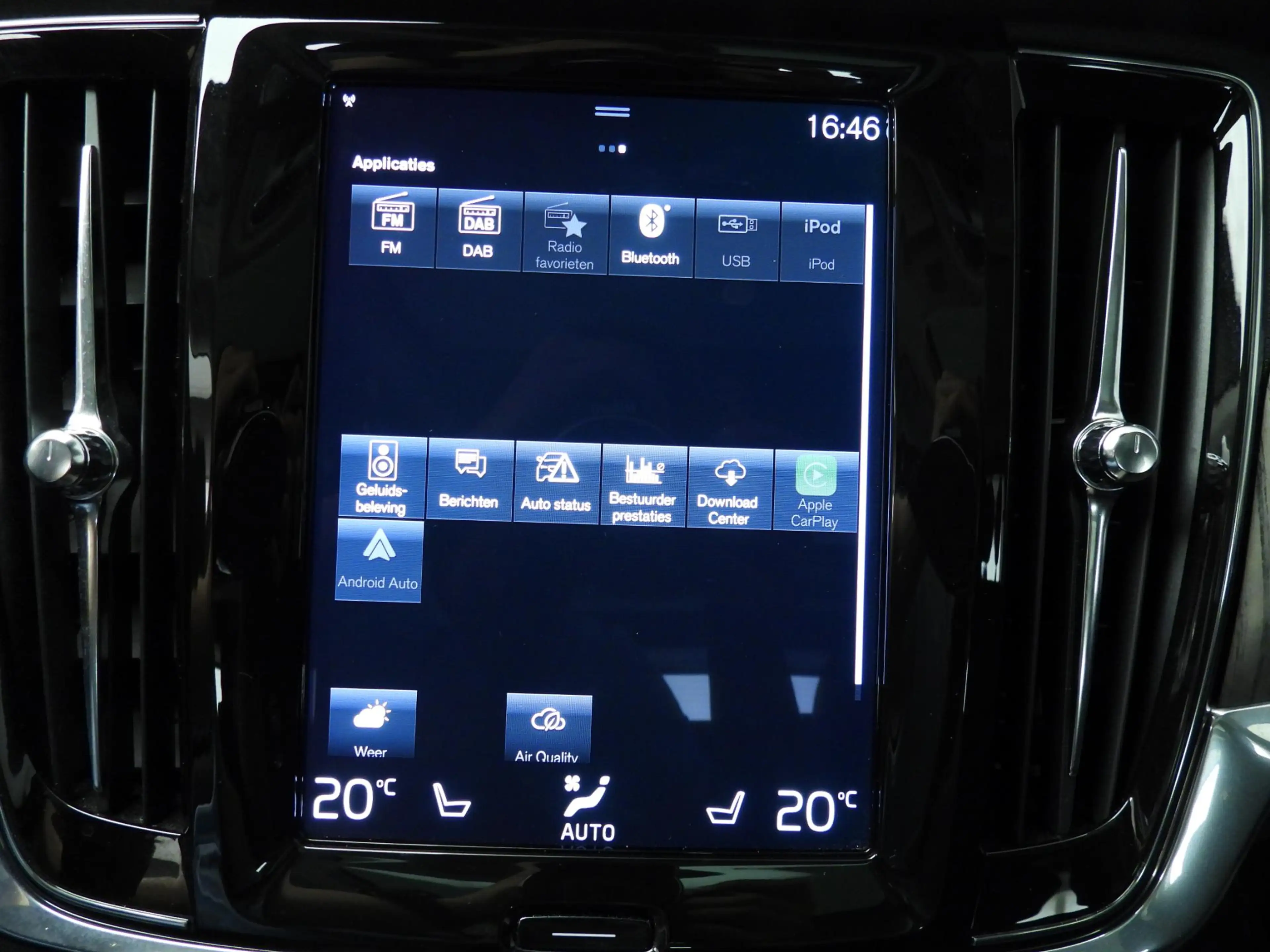 Volvo V90 Cross Country 2.0 B5 AWD Pro | Trekhaak | Schuifdak | Stoelverwa — photo 15