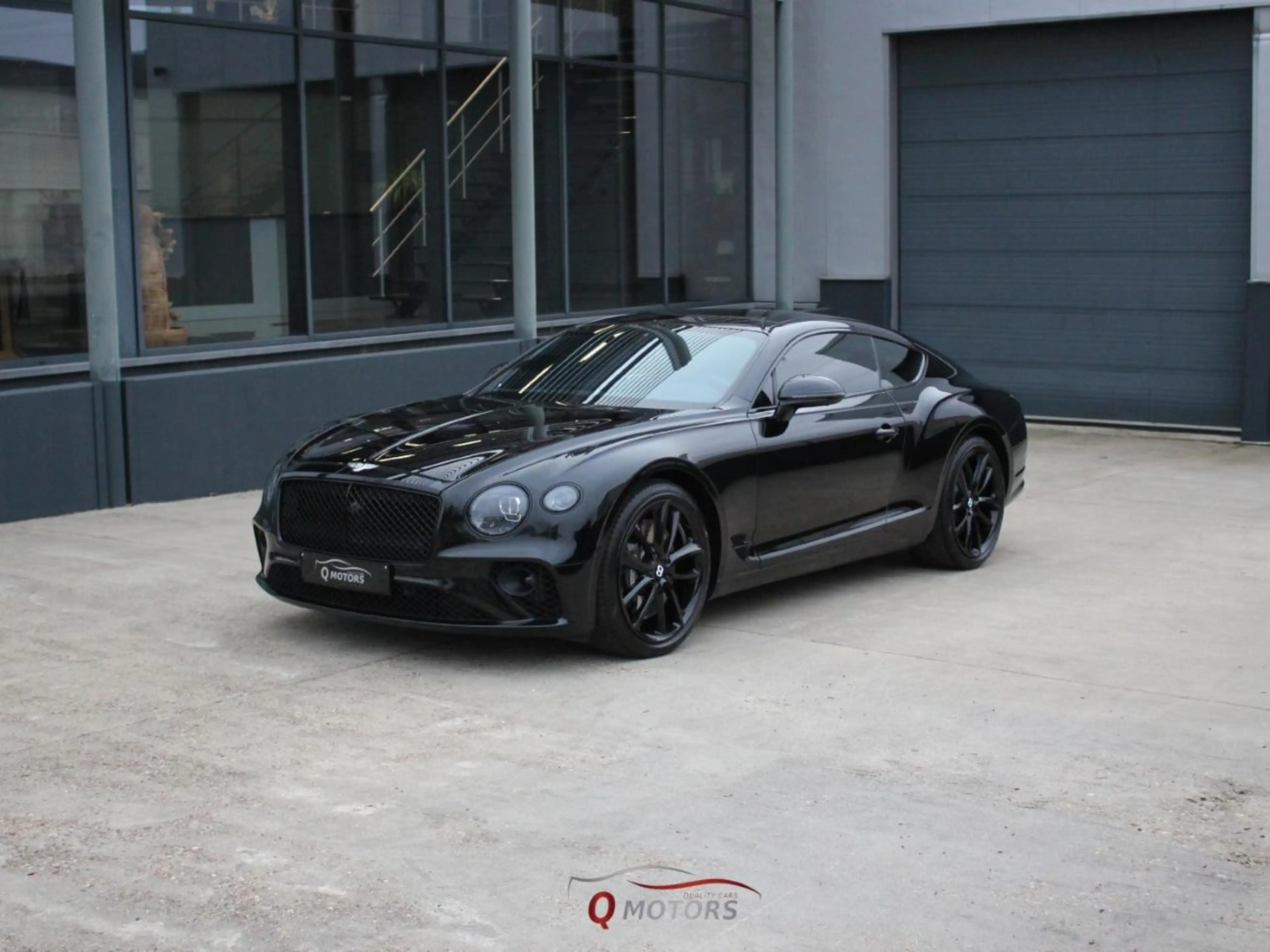 Bentley Continental GT V8 AZURE/PANO/LED/360/ACC/HUD/KEYLESS/MASSAGE — photo 4