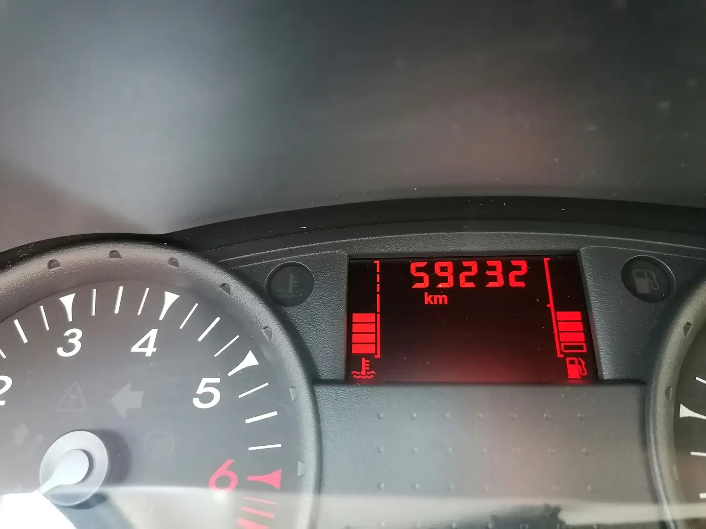 Renault Clio Clio 1.2 16V Grandtour Expression Argent - 2