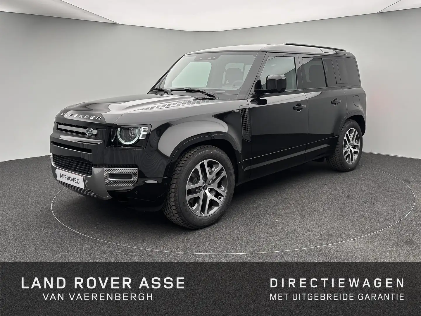 Land Rover Defender 110 P300e S AWD Noir - 1