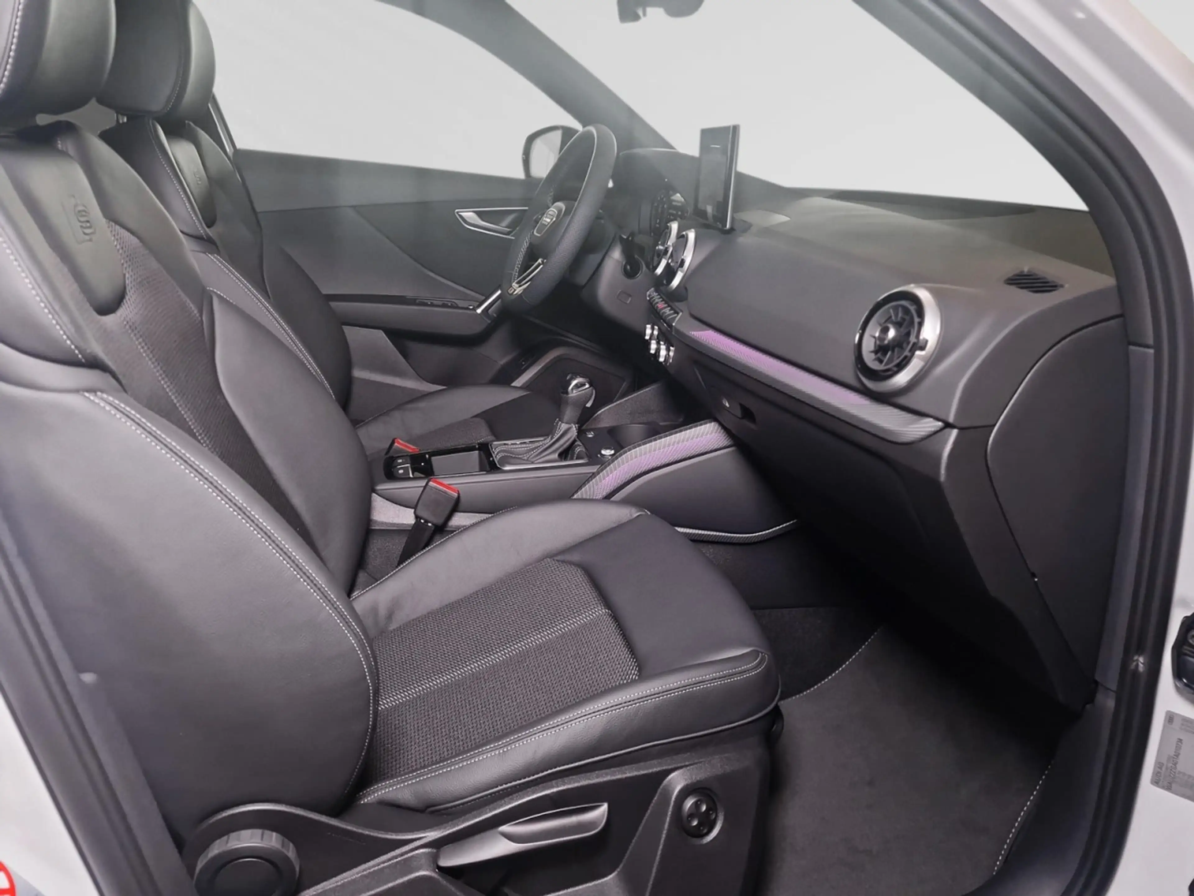 Audi Q2 35 TFSI S-line S-tronic Panaroma Navi+ Klima Navi — photo 9
