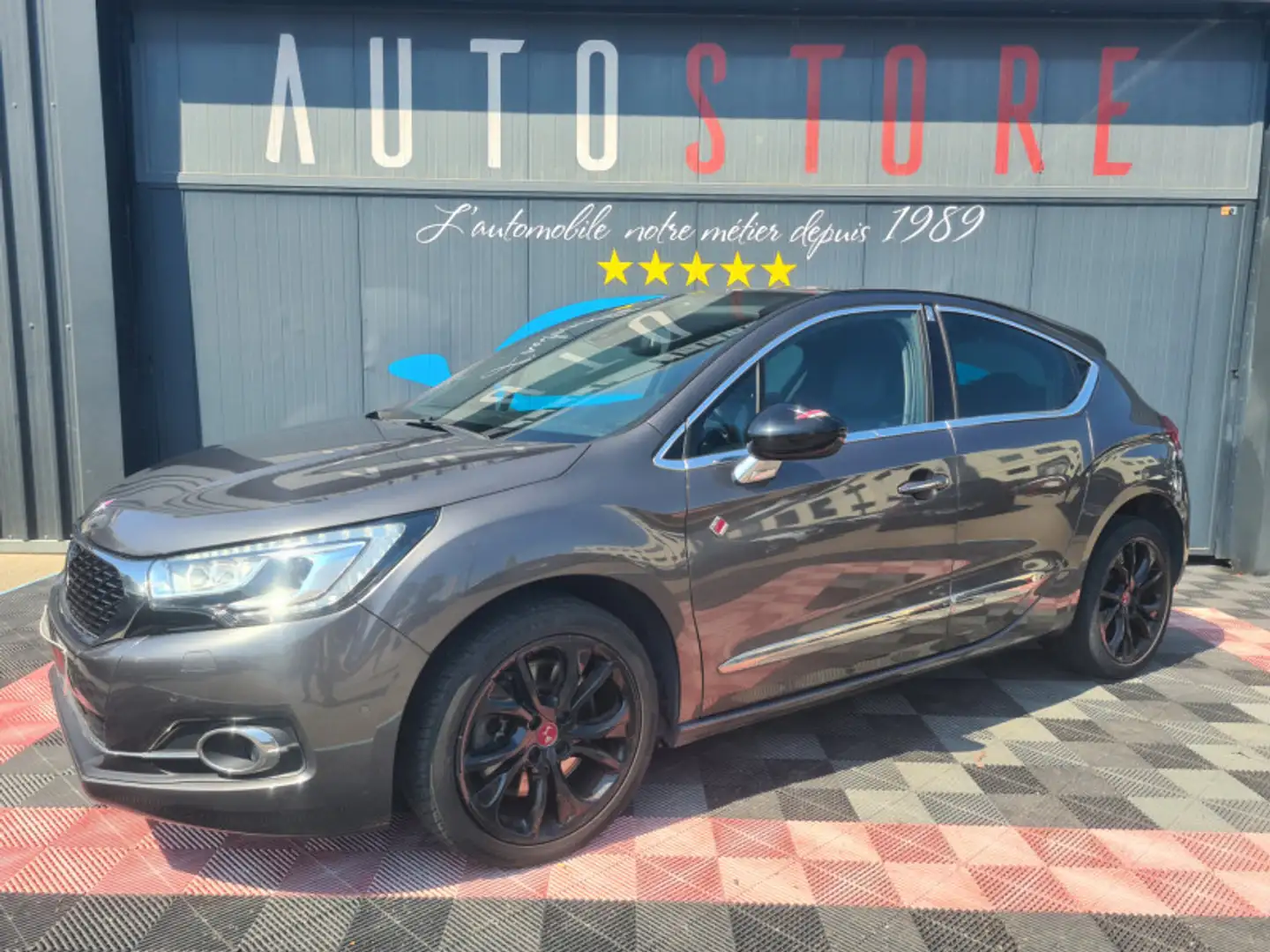 DS Automobiles DS 4 THP 210CH PERFORMANCE LINE S\u0026S Grigio - 1