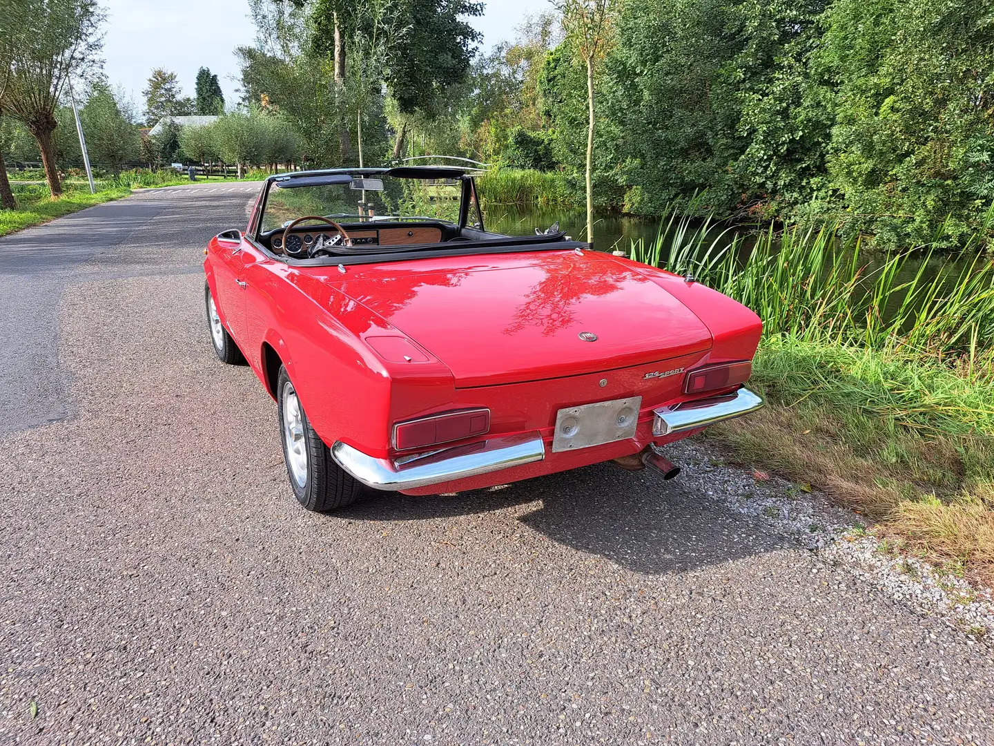 Fiat 124 Spider AS Rood - 2