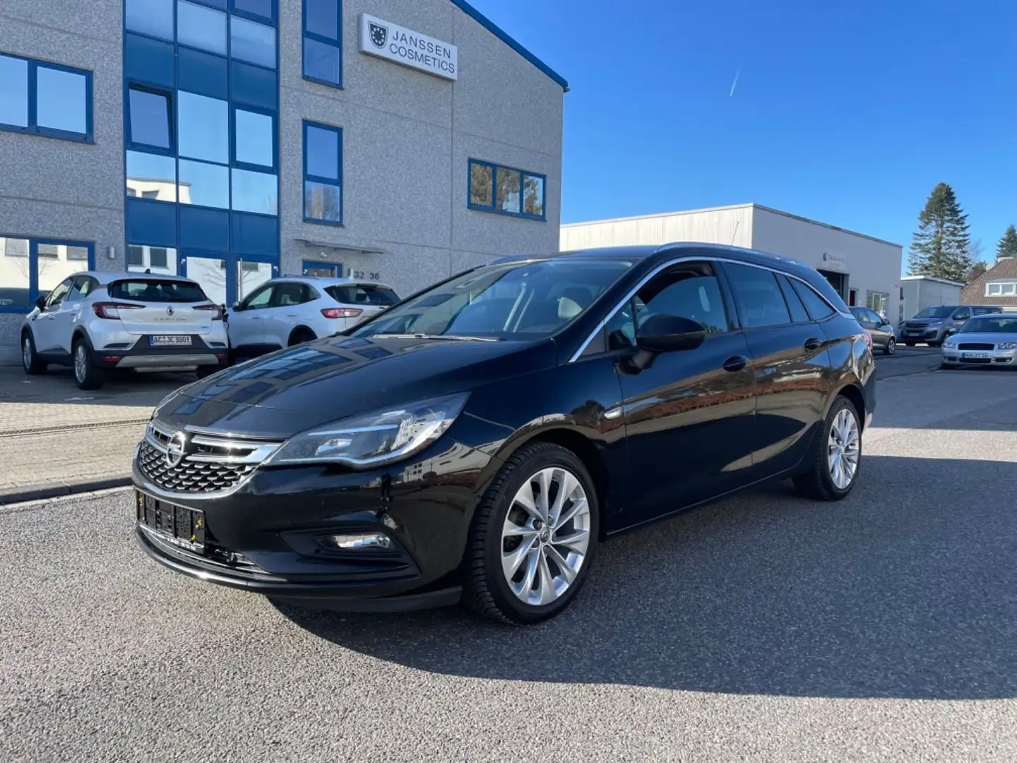 Opel Astra K Sports Tourer Innovation Start/Stop Schwarz - 1