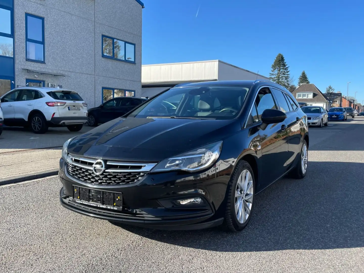 Opel Astra K Sports Tourer Innovation Start/Stop Schwarz - 2