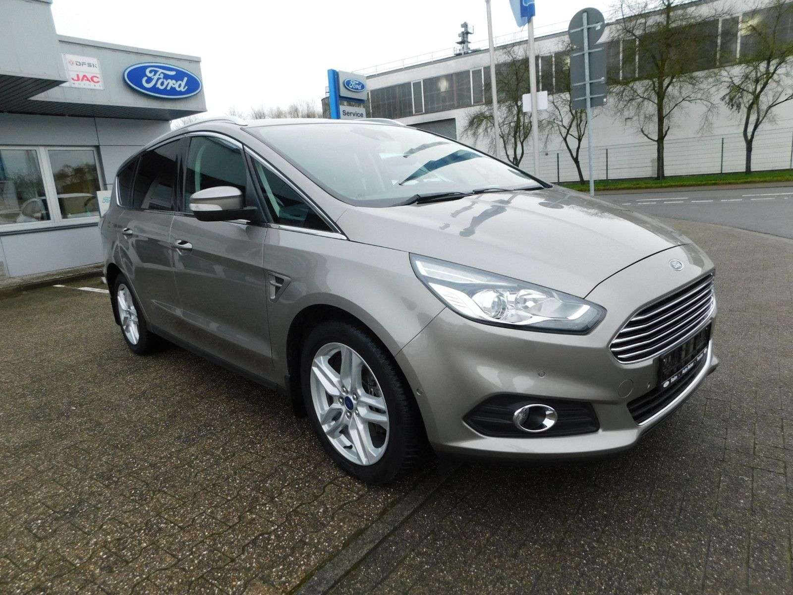 Ford S-Max