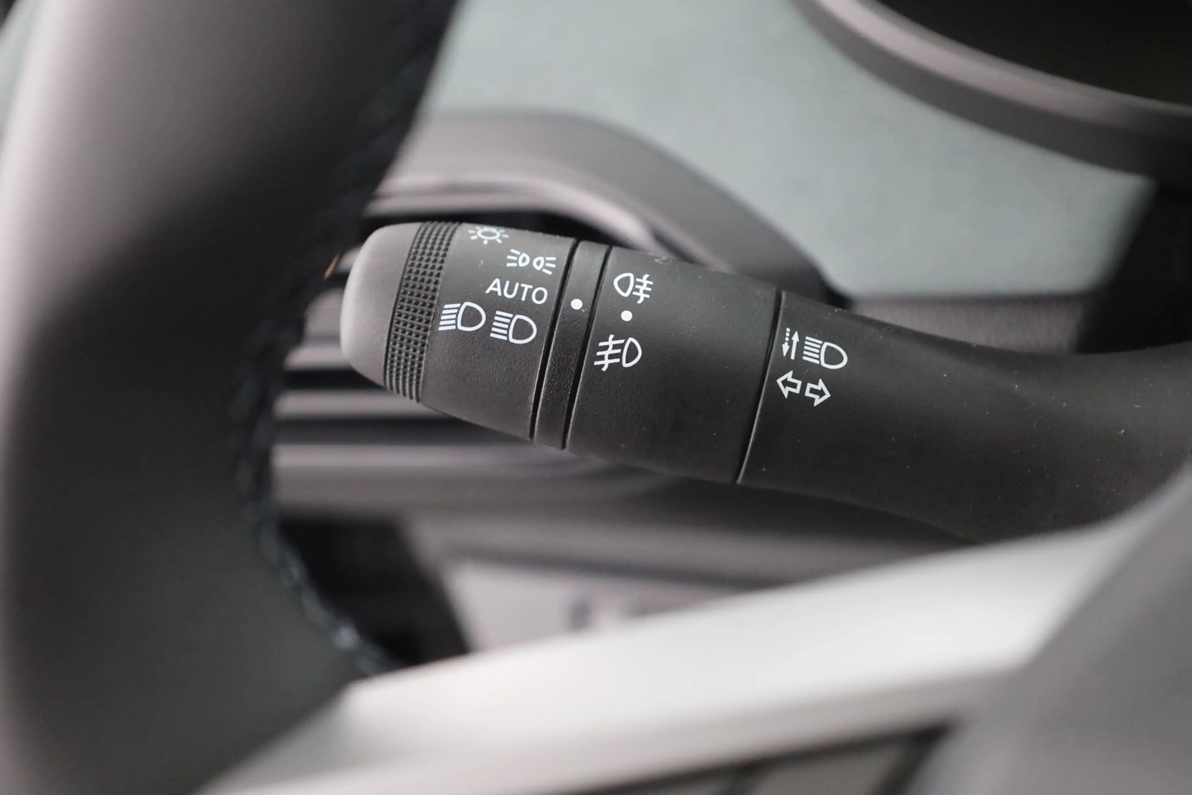 Dacia Jogger TCe 110 Extreme LED 7-Sitzer Kamera — photo 15