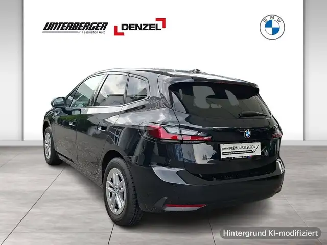 BMW 2 Series view 3