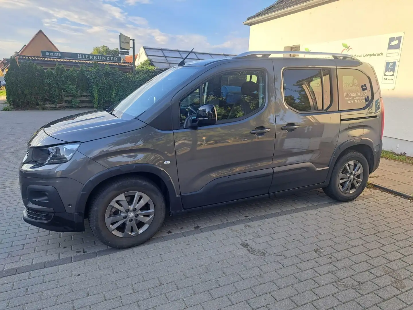 Peugeot e-Rifter L1 Allure Pack Grau - 1