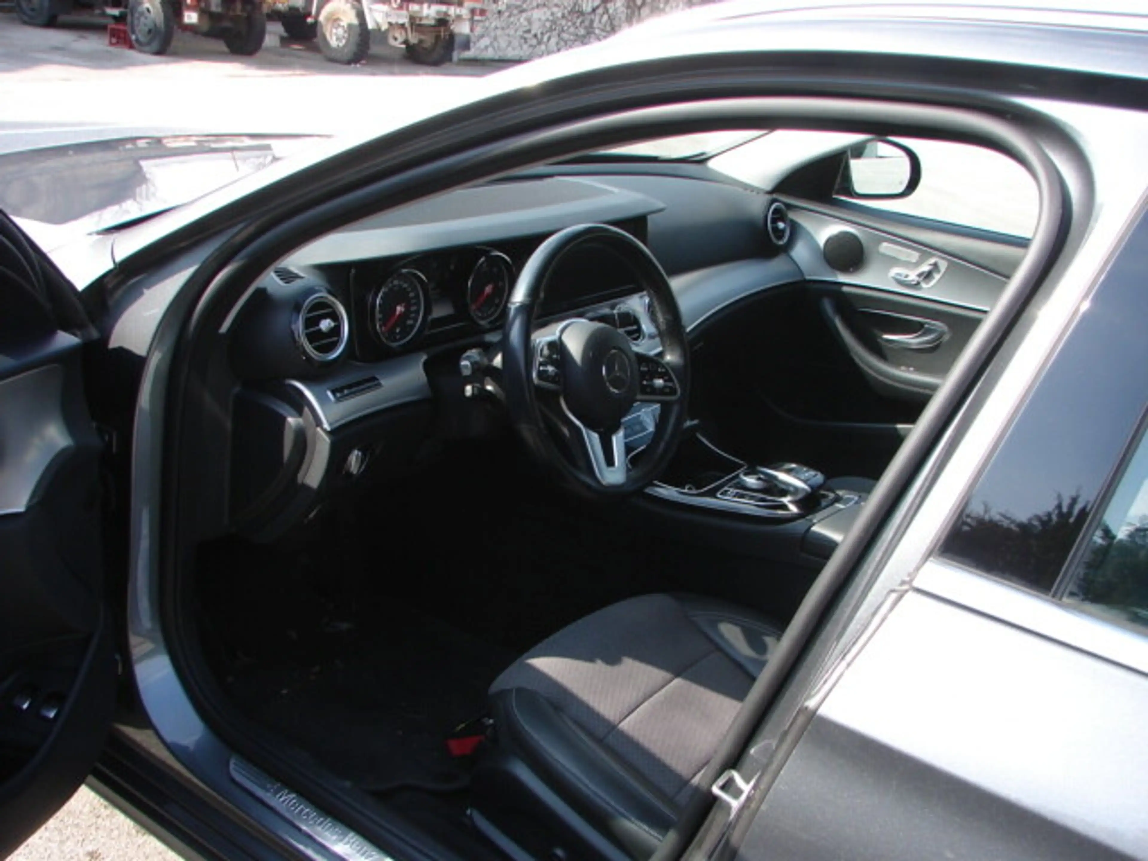 Mercedes-Benz E 300 de T Avantgarde Aut. — photo 11