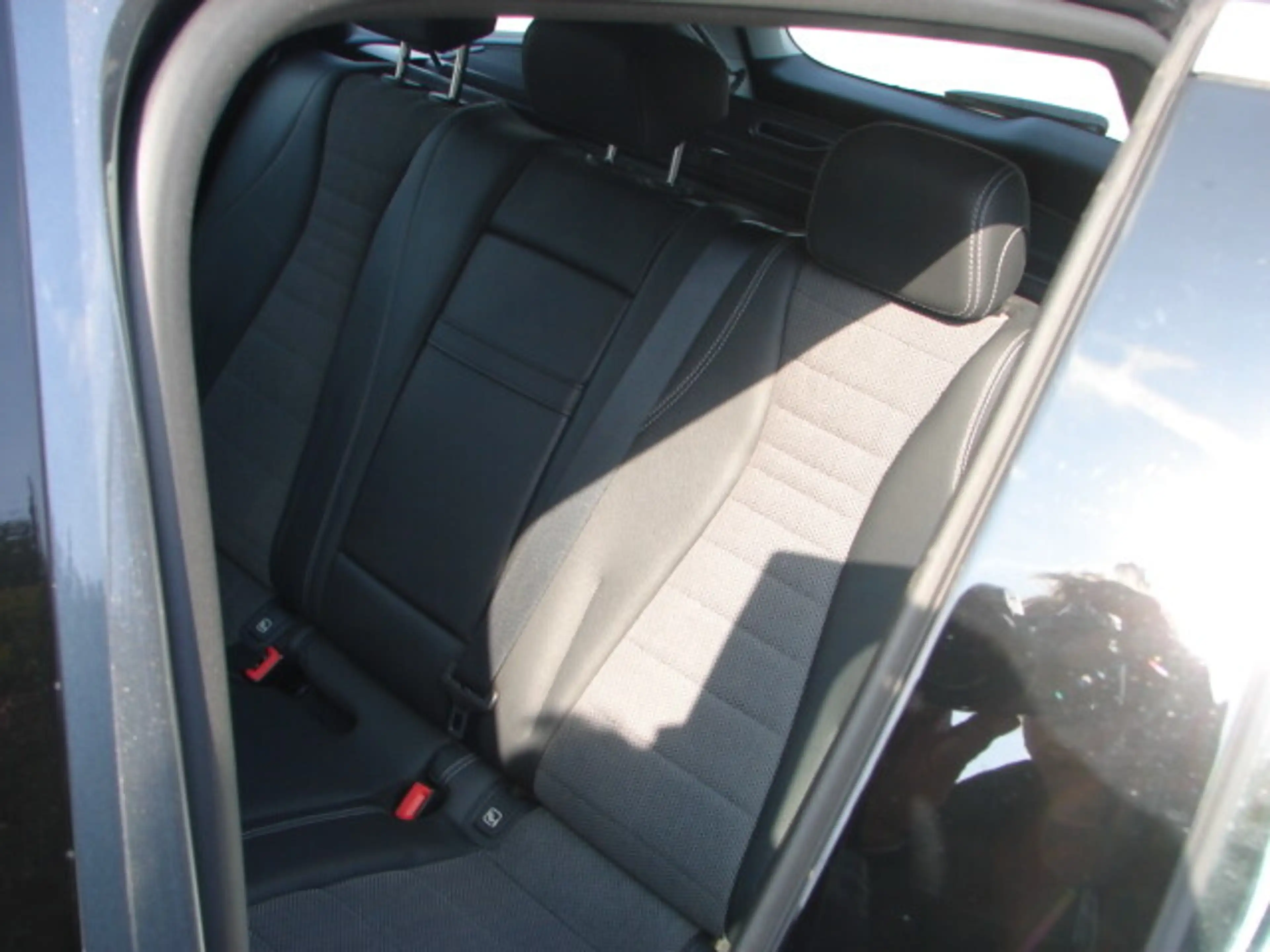 Mercedes-Benz E 300 de T Avantgarde Aut. — photo 14