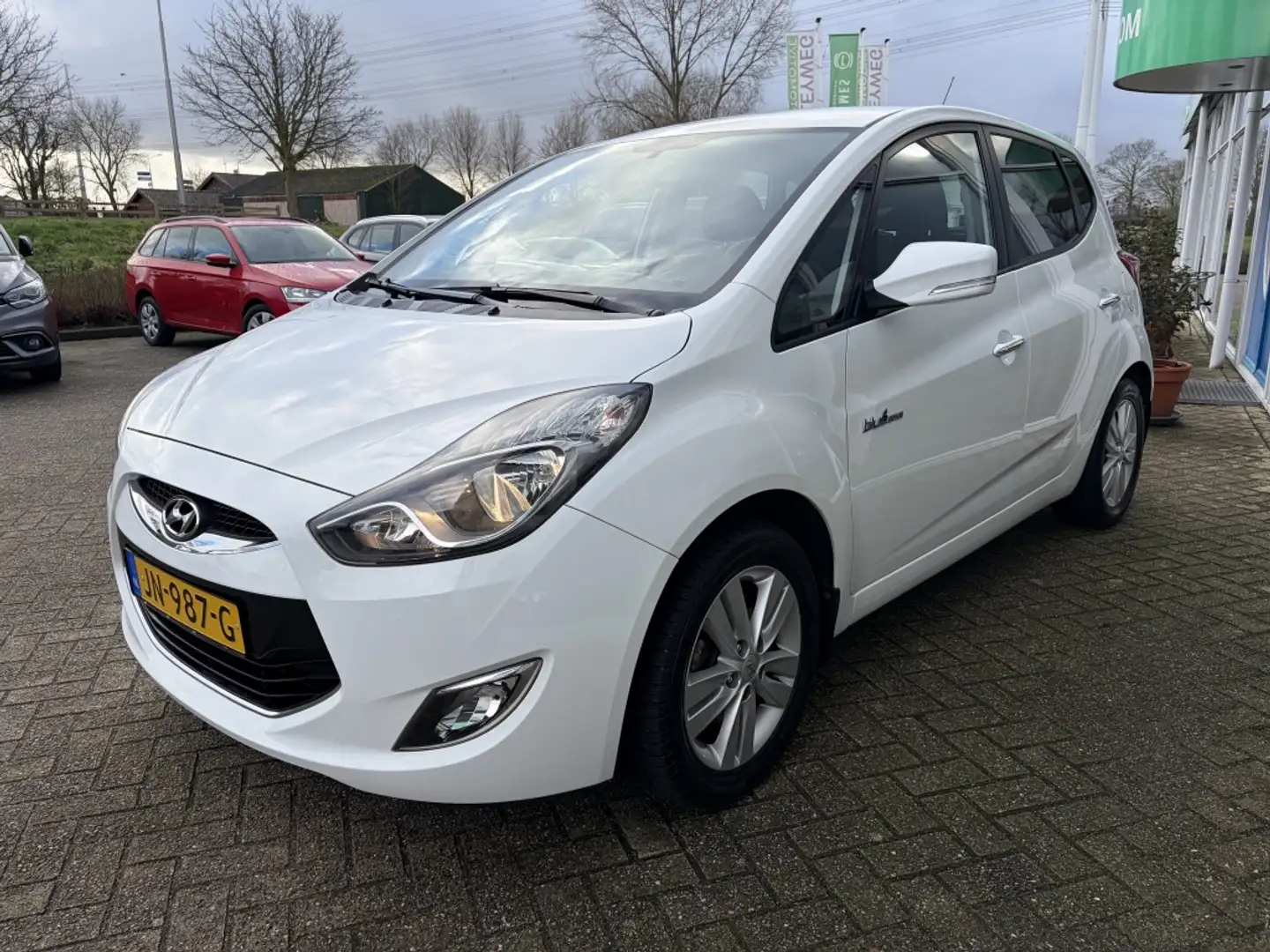 Hyundai iX20 1.4i Go!, Airco, Nav, Camera Blanc - 2