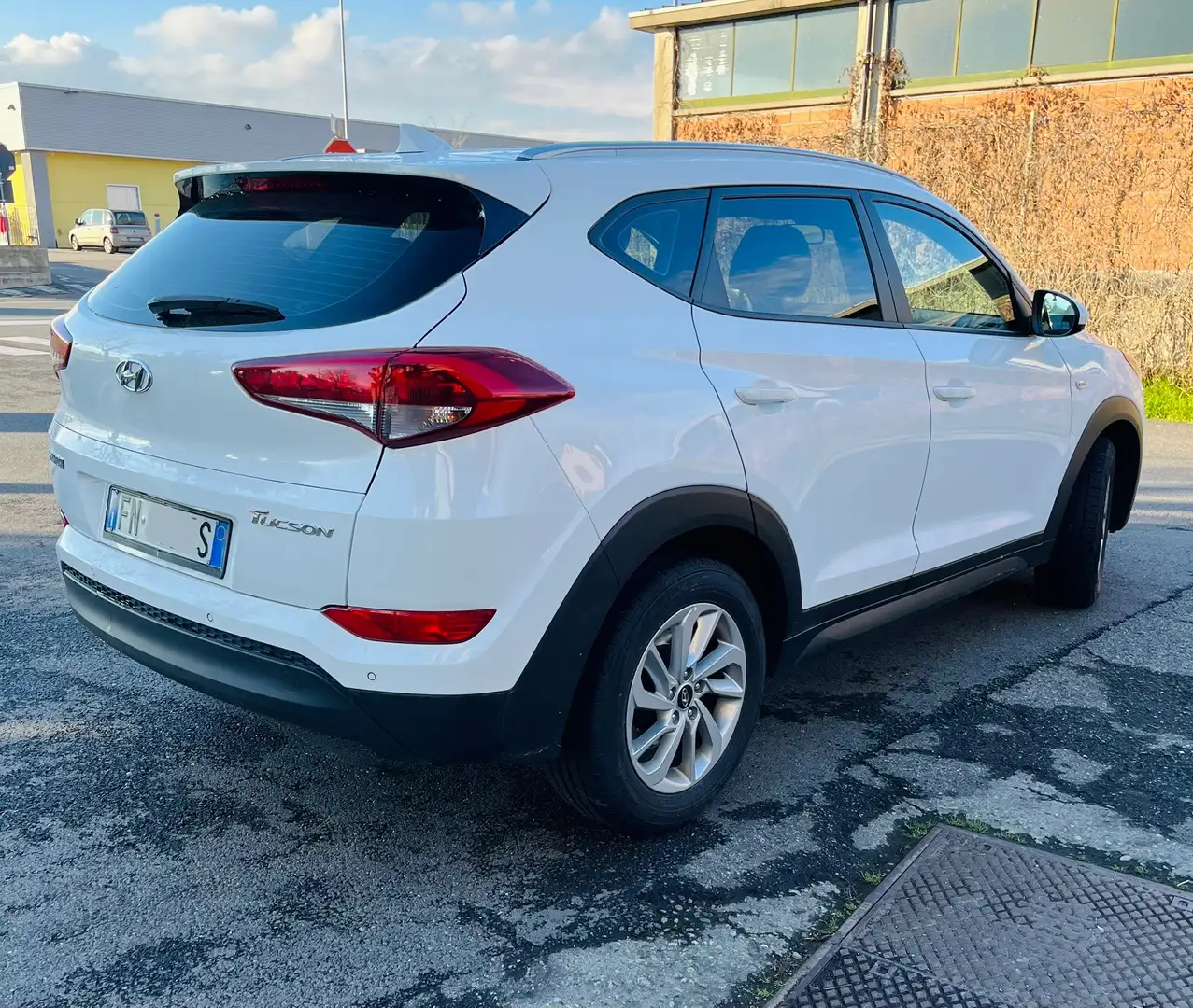 Hyundai TUCSON 1.7 CRDI - 1
