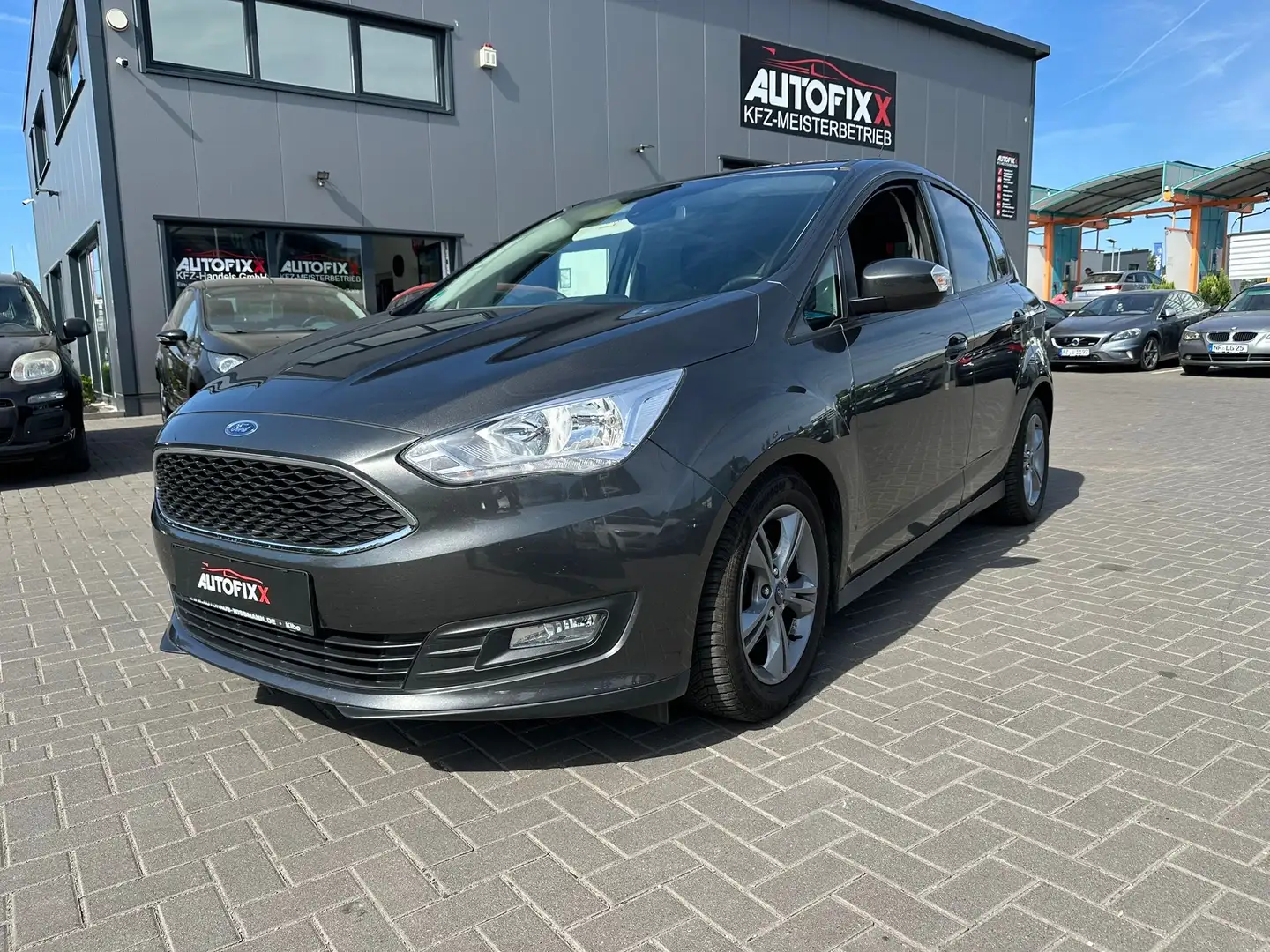Ford C-Max Titanium - 1