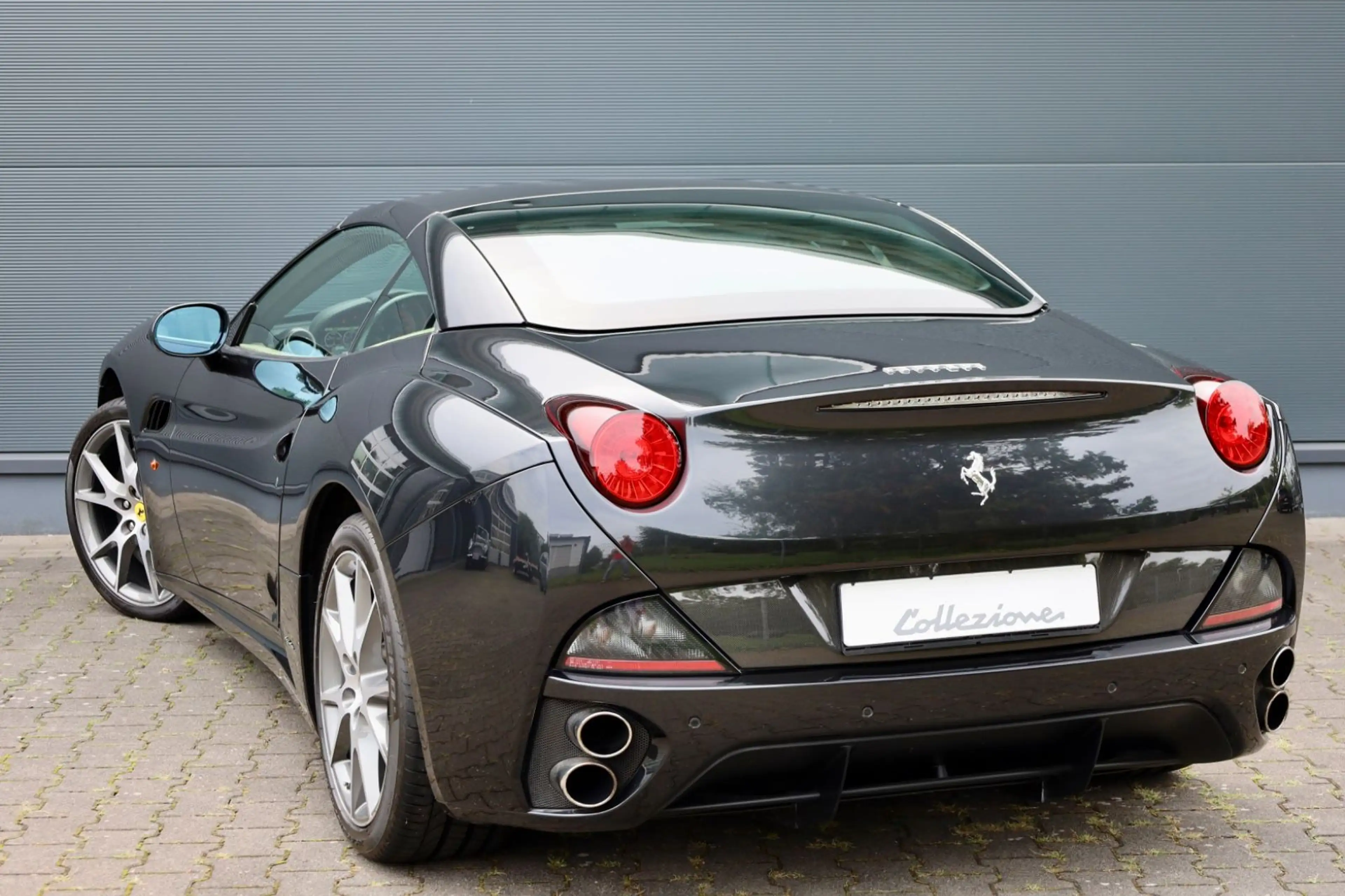 Ferrari California 4.3 V8 2-Sitzer *UNIKAT* — photo 3