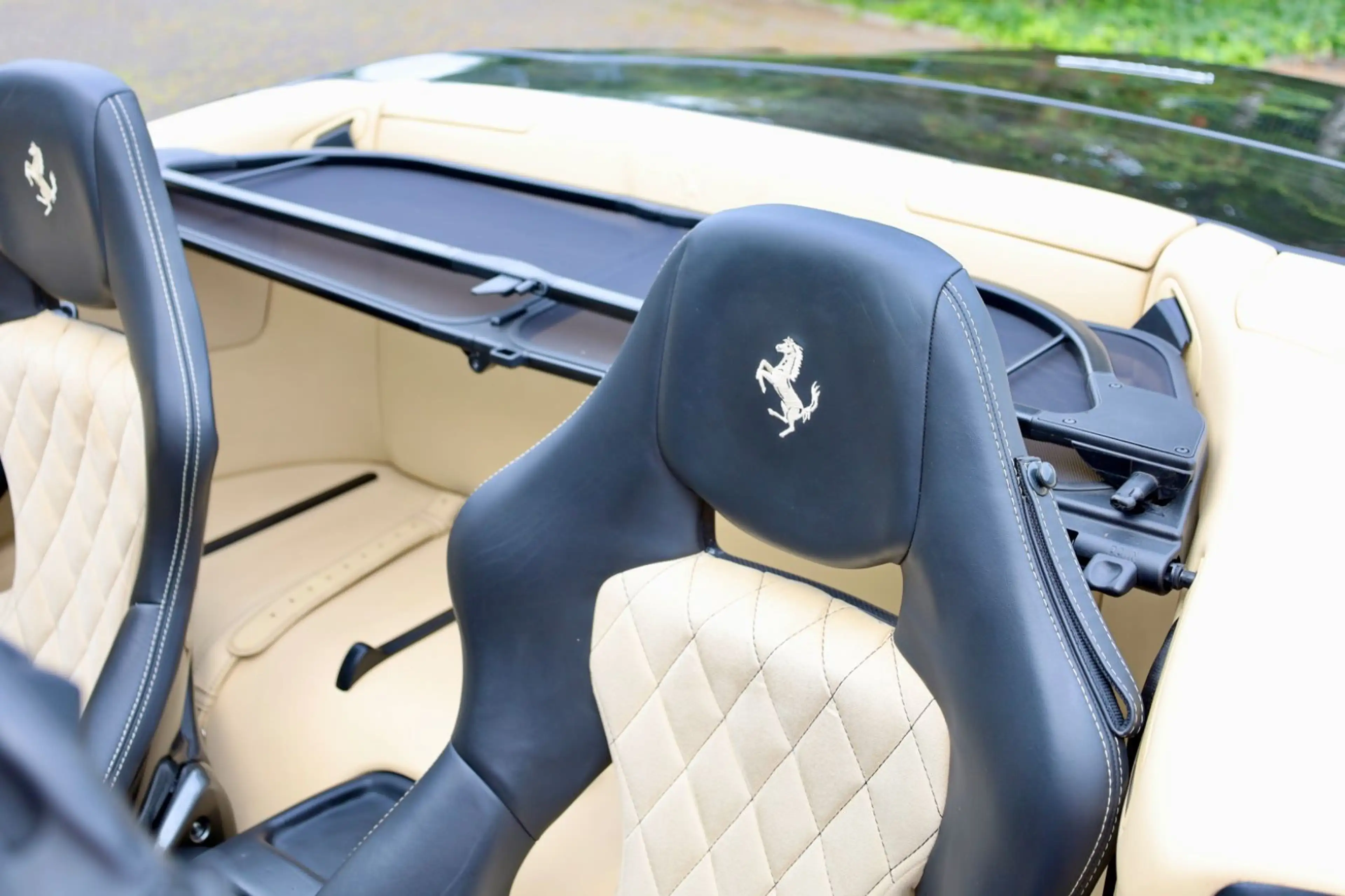 Ferrari California 4.3 V8 2-Sitzer *UNIKAT* — photo 10