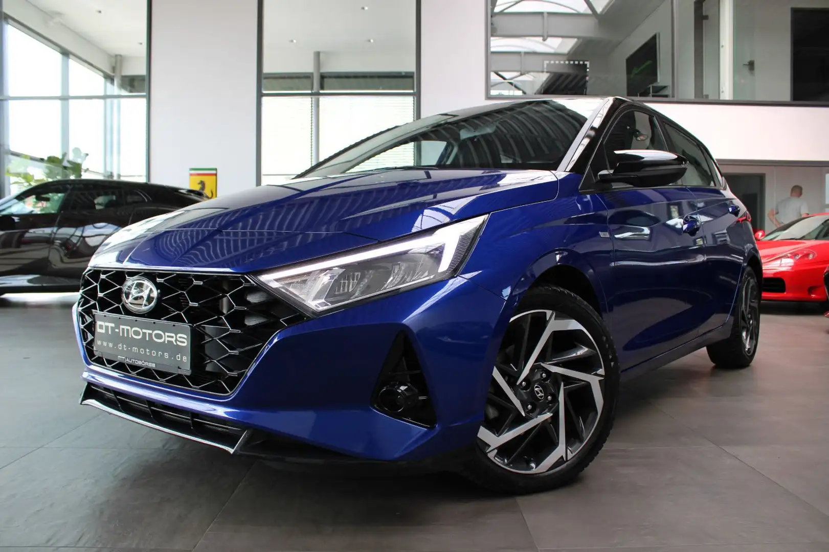 Hyundai i20 INTRO EDITION! MILD HYBRID *SONDERFARBE* Schwarz - 1