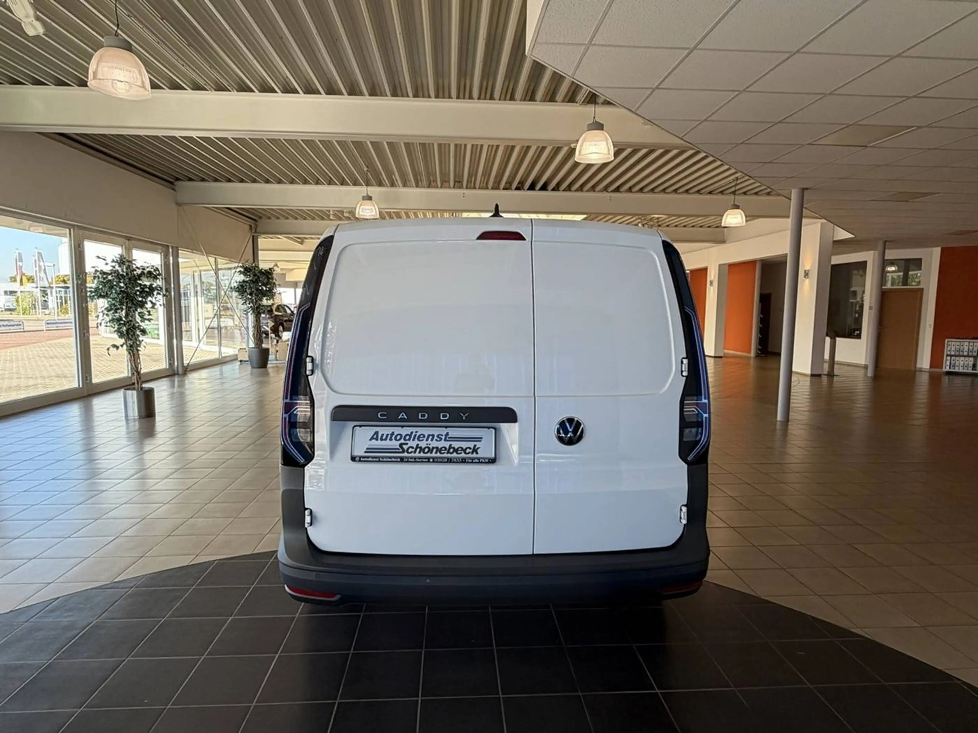 Volkswagen Caddy Maxi Kasten — photo 6