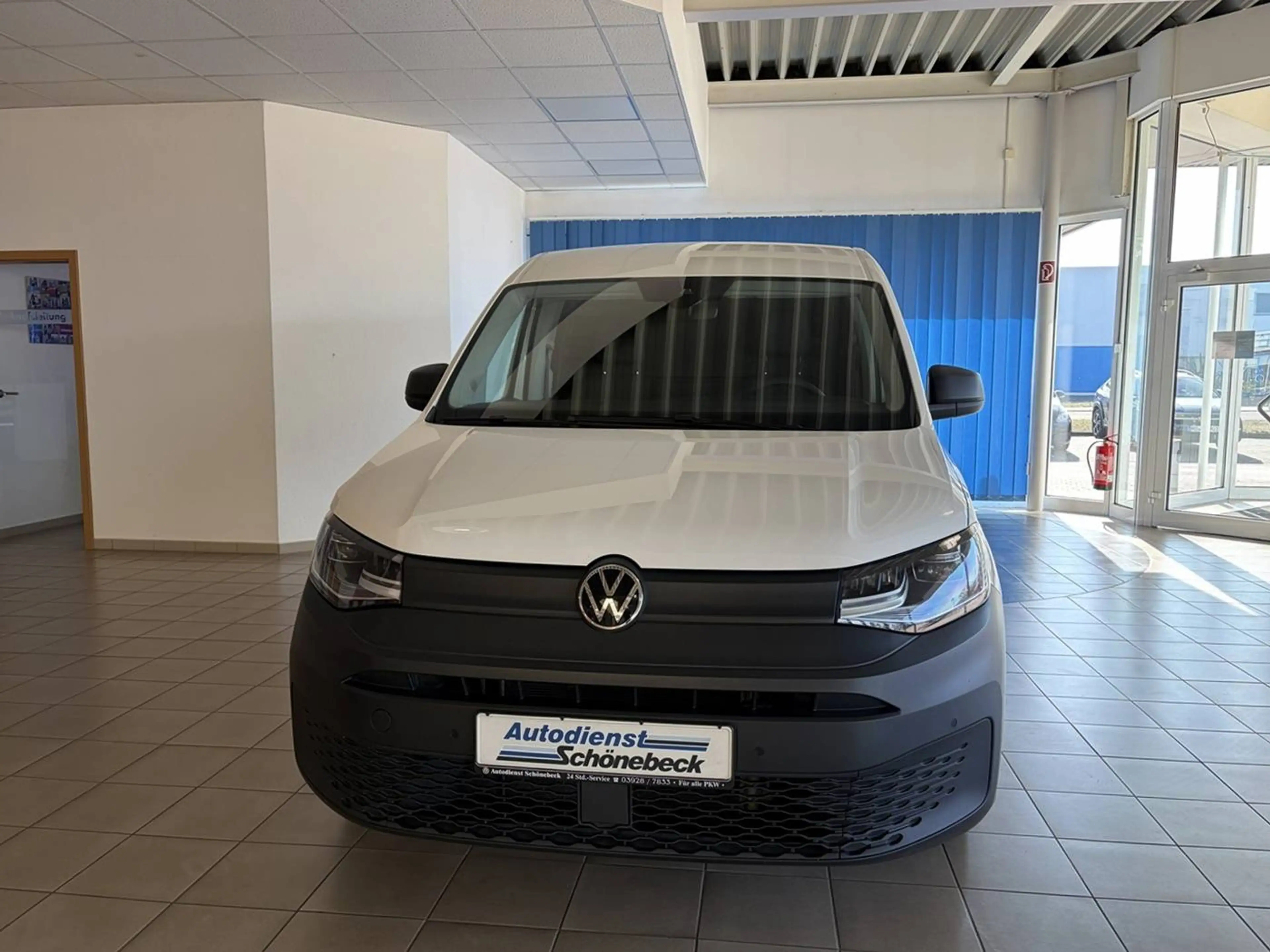 Volkswagen Caddy Maxi Kasten — photo 3