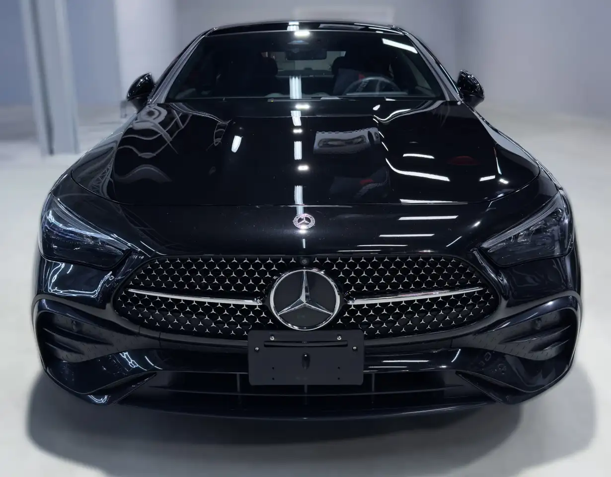 Mercedes-Benz CLE снимка Mercedes-Benz CLE