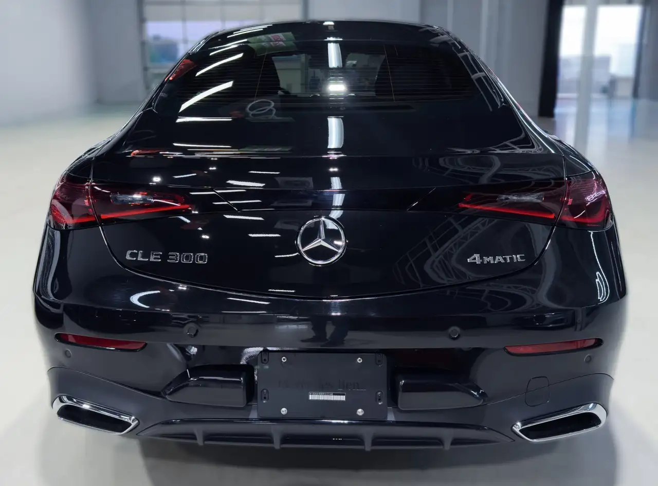 Mercedes-Benz CLE снимка Mercedes-Benz CLE