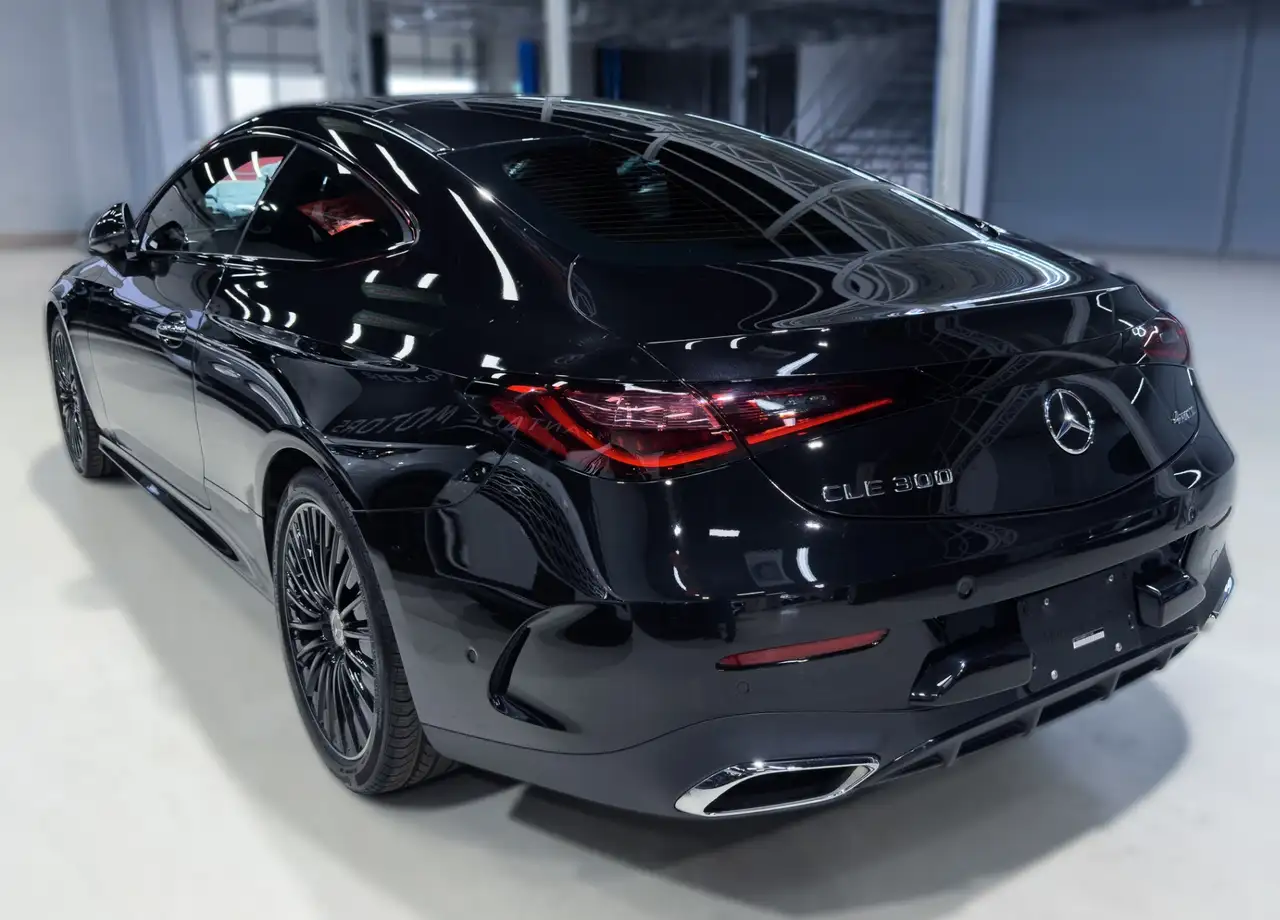 Mercedes-Benz CLE снимка Mercedes-Benz CLE