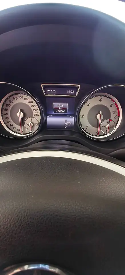 Mercedes-Benz CLA 220